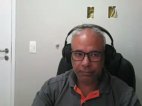 MorenoBrazil69 online show from 12, 2, 2026