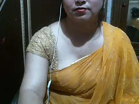 Snapshot of UrsMansi chatting on 12, 5, 2026 UrsMansi online show from 12, 5, 2026