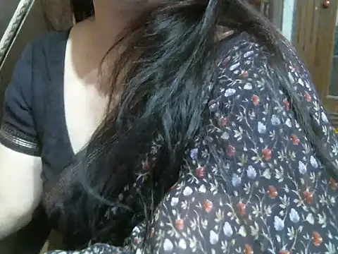 Snapshot of UrsMansi chatting on 17, 5, 2026 UrsMansi online show from 17, 5, 2026