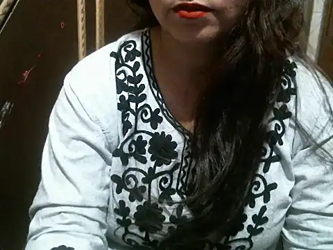 Snapshot of UrsMansi chatting on 29, 5, 2026 UrsMansi online show from 29, 5, 2026