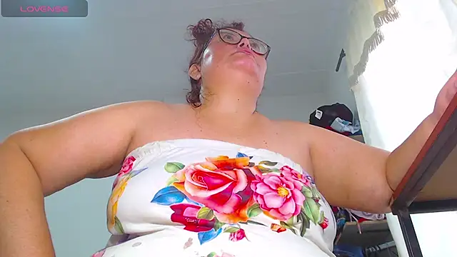 ashelymalefica online show from 11, 6, 2026