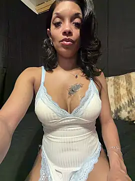 Rakiyahcharms online show from 30, 5, 2026