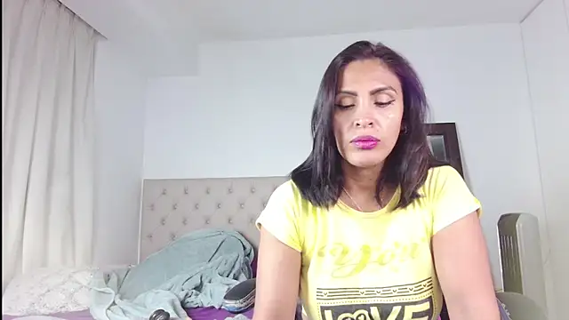 ms freyax online show from 21, 6, 2026