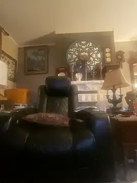 louevilboi online show from 13, 6, 2026