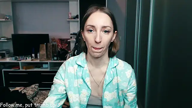 Natalimeowks online show from 2, 3, 2025