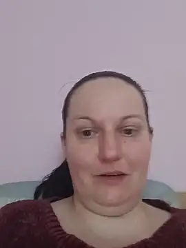 BustyLadyAlma online show from 7, 6, 2026