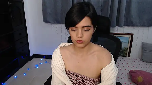 mia collins x online show from 31, 5, 2026
