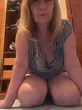 Irina2909xh online show from 13, 6, 2026