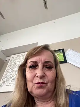Irina2909xh online show from 15, 6, 2026