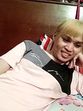 QueenSoreal online show from 17, 6, 2026