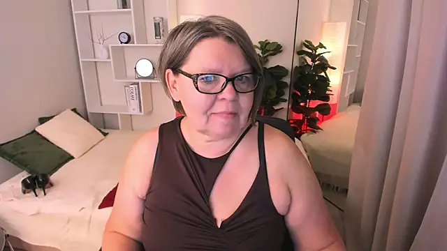 Shannonshine online show from 12, 6, 2026