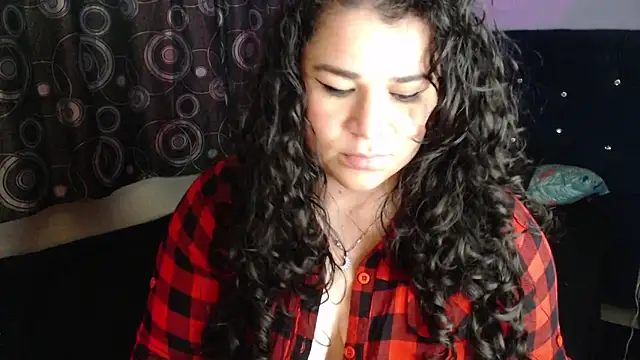 Snapshot of ANGELIQUE_KLANE chatting on 11, 6, 2026 ANGELIQUE KLANE online show from 11, 6, 2026