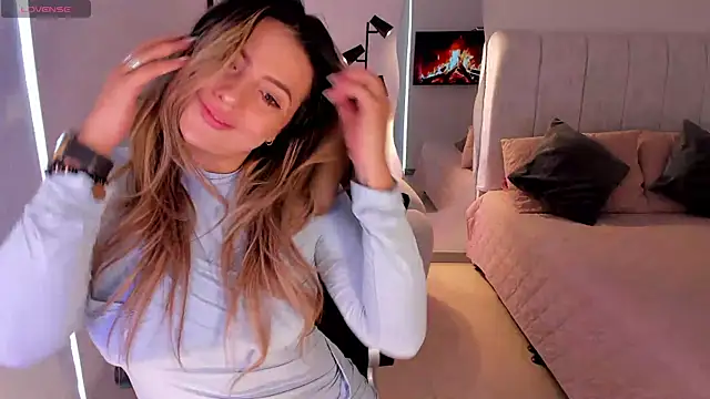 AmyWood online show from 22, 6, 2026