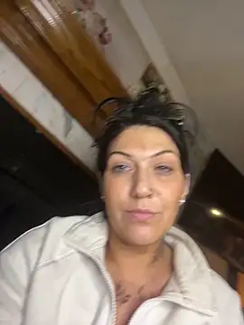 LittleMissEeve online show from 8, 6, 2026