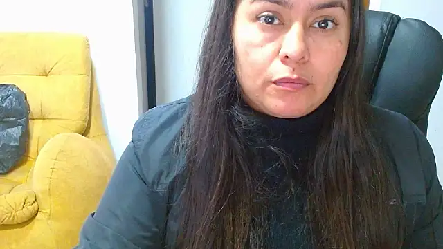 Ixchel Anaid online show from 9, 6, 2026