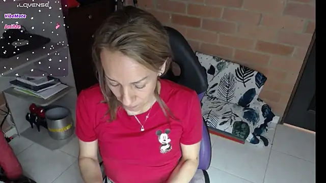 cristin doll  online show from 24, 6, 2026