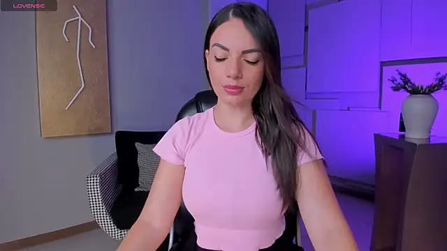 MorganHicks online show from 31, 5, 2026