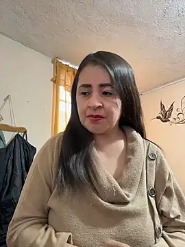 latinfemale online show from 8, 6, 2026