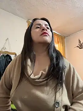 latinfemale online show from 22, 6, 2026
