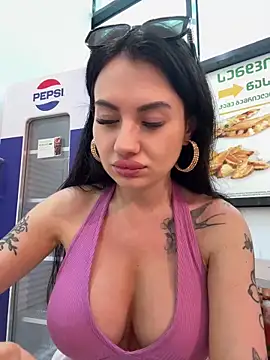 Wet  Bunny online show from 17, 6, 2026