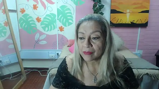 Snapshot of ZAMANTHA chatting on 15, 6, 2026 ZAMANTHA online show from 15, 6, 2026