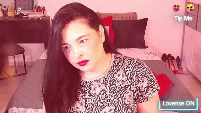 Snapshot of Alenny11 chatting on 11, 5, 2026 Alenny11 online show from 11, 5, 2026