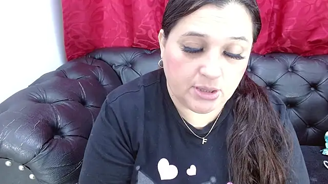 Kerly Doll online show from 20, 6, 2026