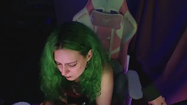 Ginger Stay online show from 15, 6, 2026