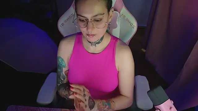 Ginger Stay online show from 17, 6, 2026