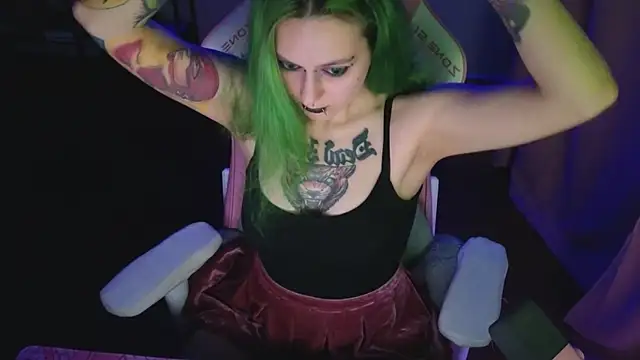 Ginger Stay online show from 23, 6, 2026