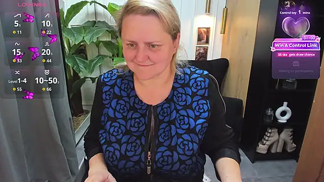 ScarlettSoft online show from 11, 6, 2026