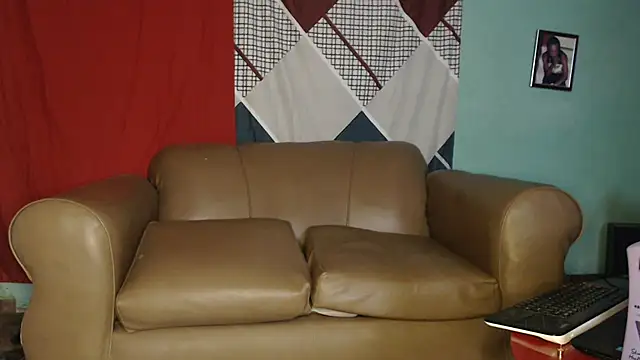 Tirichexxx online show from 12, 1, 2025