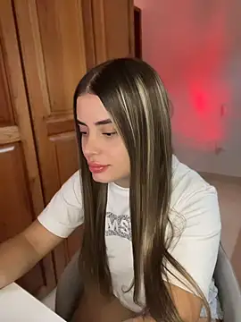 Snapshot of Miss_valeriaa chatting on 22, 4, 2026 Miss valeriaa online show from 22, 4, 2026