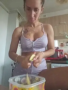 IsabelleEthan online show from 14, 6, 2026