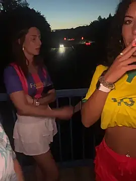joanaelaa online show from 17, 6, 2026