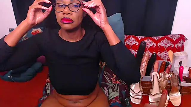 sexybootylicious online show from 12, 6, 2026