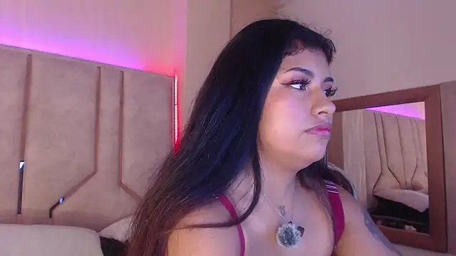 ChantalPetit online show from 16, 6, 2026