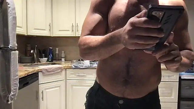 BigGuyMuscle online show from 7, 6, 2026