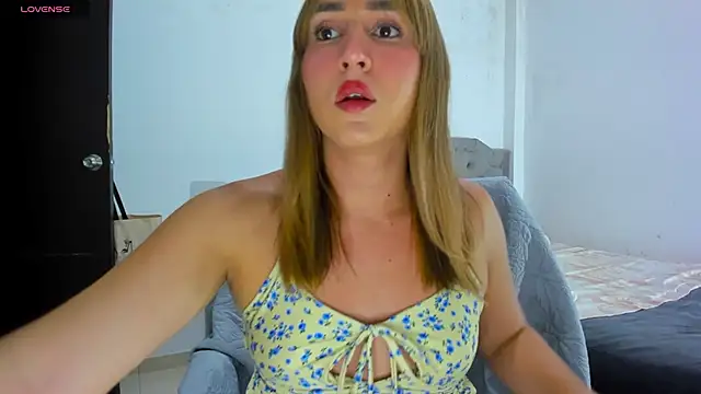 Snapshot of andrea_hills chatting on 14, 7, 2026 andrea hills online show from 14, 7, 2026