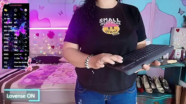Zaly mature online show from 22, 6, 2026