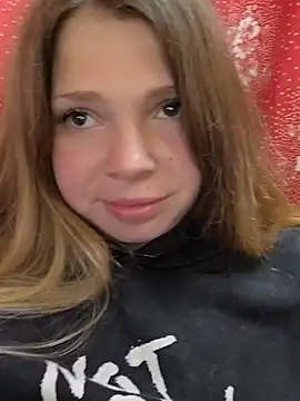 Snapshot of Zuli_Kiska chatting on 13, 5, 2026 Zuli Kiska online show from 13, 5, 2026