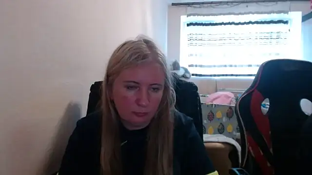 Snapshot of PeterAndJen chatting on 1, 6, 2026 PeterAndJen online show from 1, 6, 2026