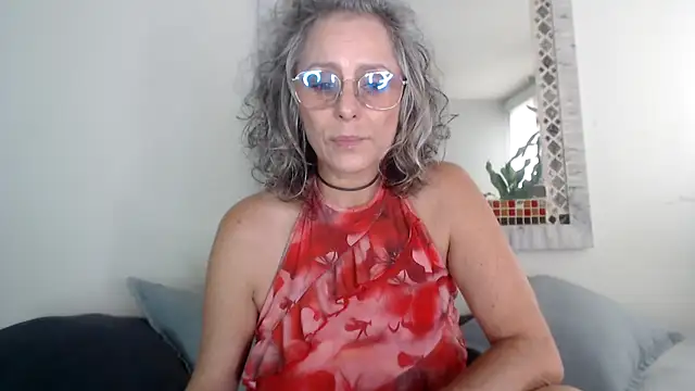 Pinkboobie online show from 16, 6, 2026