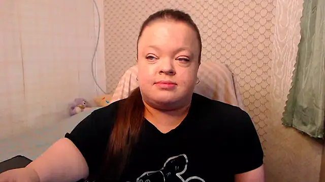 Janiffer MiMi online show from 10, 6, 2026