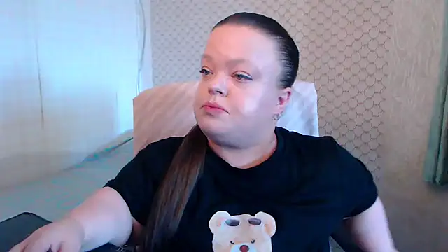 Janiffer MiMi online show from 20, 6, 2026
