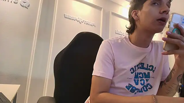 JacoboSwam online show from 19, 6, 2026