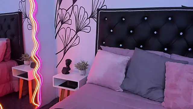Sweet Ariadna  online show from 14, 6, 2026