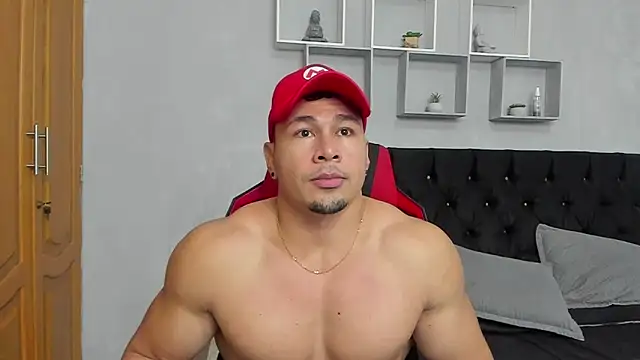 tyler hank01 online show from 30, 6, 2026