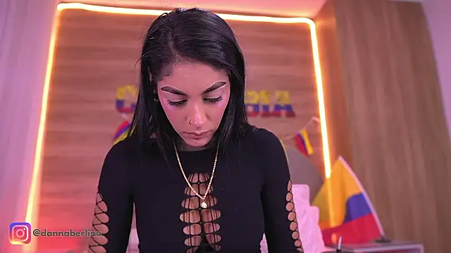 danna berlin  online show from 20, 6, 2026