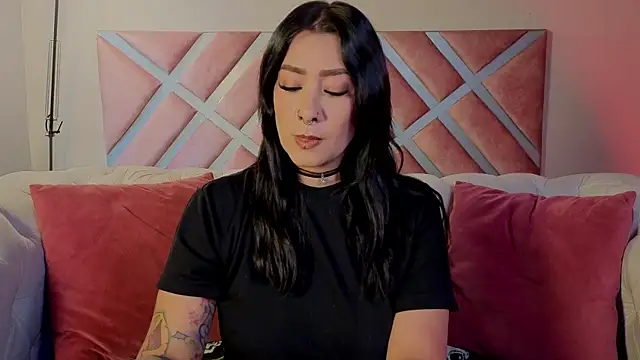  kelly hous36 online show from 25, 5, 2026